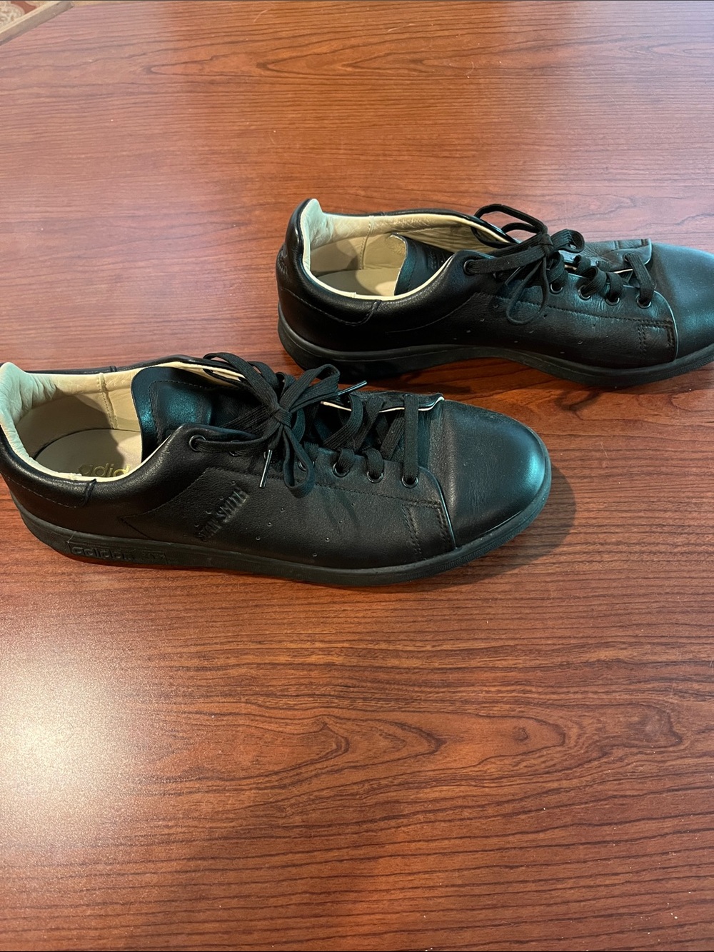 Adidas Triple-Black Stan Smith Leather Classic Low-Top Sneakers - Picture 4 of 8